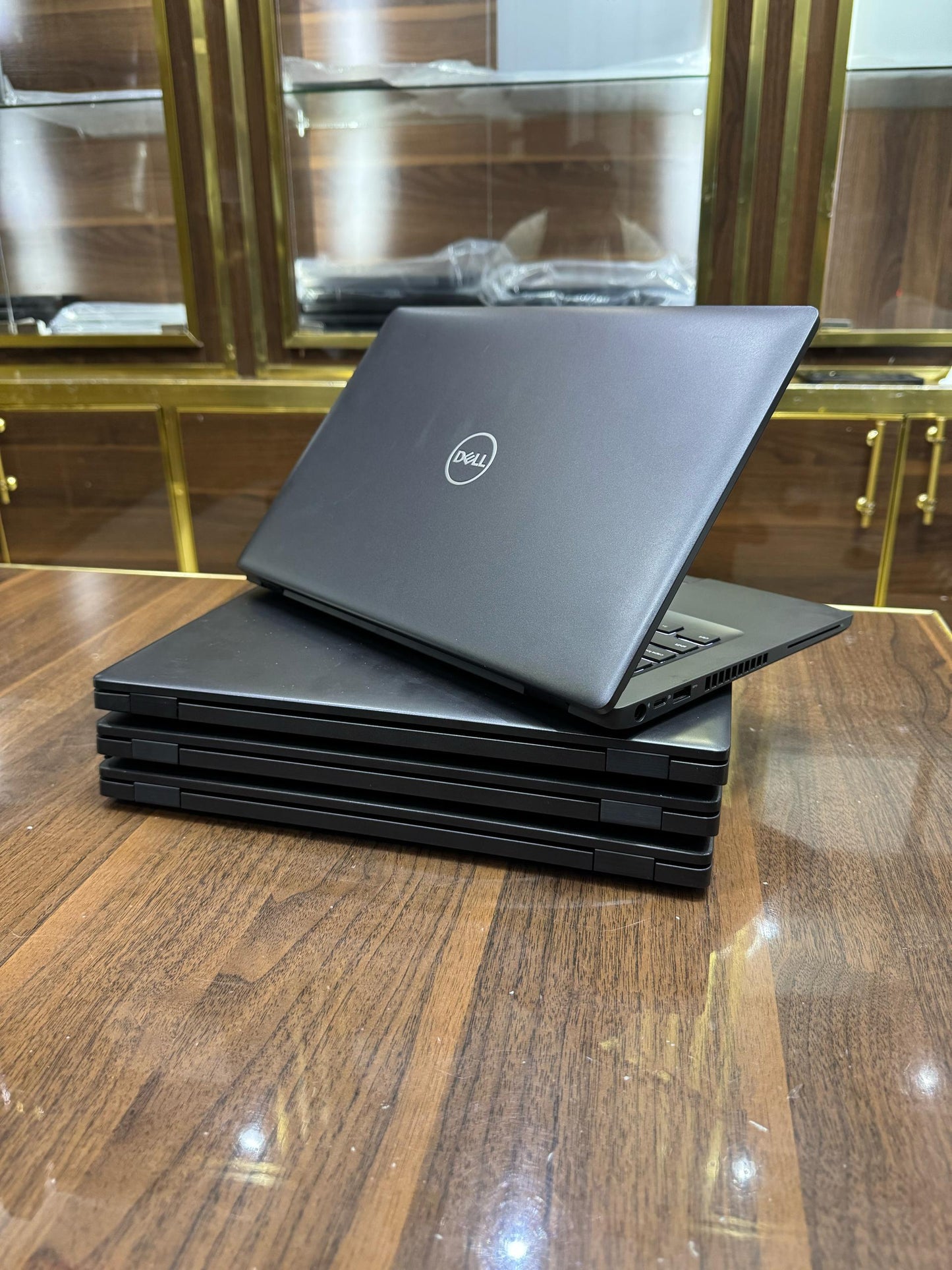 Dell Latitude 5400